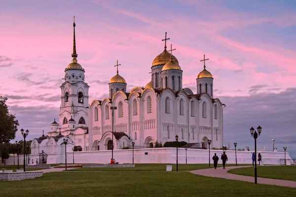 Успенский собор во Владимире: история, описание, фото