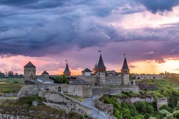 Каменец-Подольская крепость: история, описание