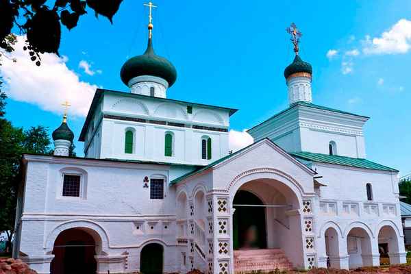 Церковь Рождества Христова в Ярославле: описание, фото