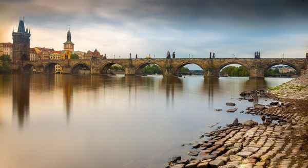 Карлов мост в Праге: история, описание, фото