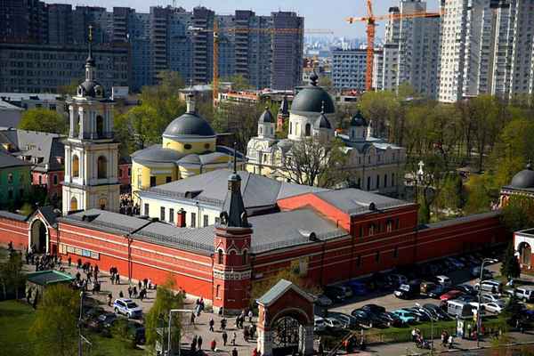 Покровский монастырь в Москве: история, описание