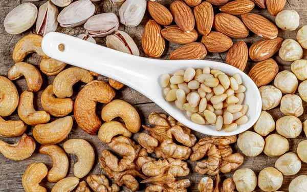 9 орехов для снижения холестерина в крови: грецкие, миндаль, арахис, фундук и другие
